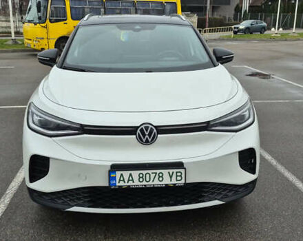 Белый Фольксваген ID.4, объемом двигателя 0 л и пробегом 62 тыс. км за 26300 $, фото 1 на Automoto.ua