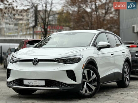 Белый Фольксваген ID.4, объемом двигателя 0 л и пробегом 8 тыс. км за 25900 $, фото 1 на Automoto.ua