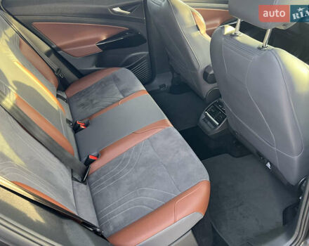 Черный Фольксваген ID.4, объемом двигателя 0 л и пробегом 150 тыс. км за 21606 $, фото 21 на Automoto.ua