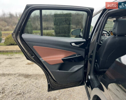 Чорний Фольксваген ID.4, об'ємом двигуна 0 л та пробігом 77 тис. км за 25999 $, фото 37 на Automoto.ua