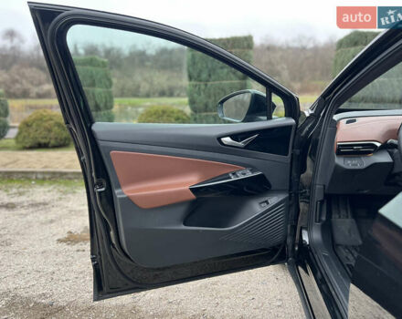 Чорний Фольксваген ID.4, об'ємом двигуна 0 л та пробігом 77 тис. км за 25999 $, фото 27 на Automoto.ua