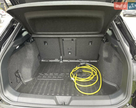 Чорний Фольксваген ID.4, об'ємом двигуна 0 л та пробігом 44 тис. км за 25000 $, фото 15 на Automoto.ua