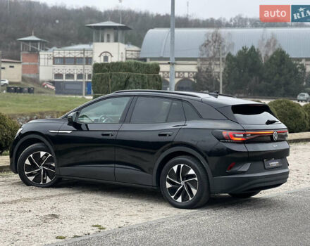 Чорний Фольксваген ID.4, об'ємом двигуна 0 л та пробігом 77 тис. км за 25999 $, фото 7 на Automoto.ua