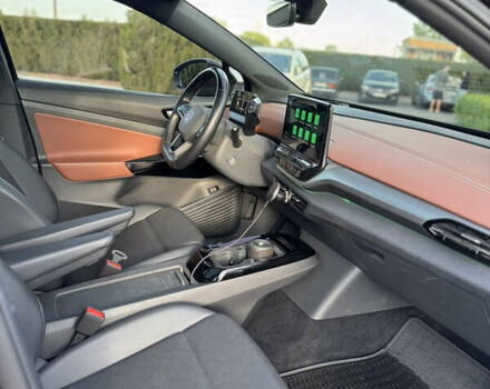 Черный Фольксваген ID.4, объемом двигателя 0 л и пробегом 51 тыс. км за 25999 $, фото 4 на Automoto.ua