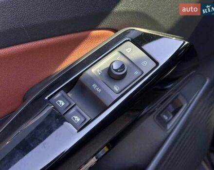 Черный Фольксваген ID.4, объемом двигателя 0 л и пробегом 102 тыс. км за 24800 $, фото 36 на Automoto.ua