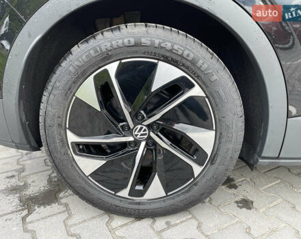 Чорний Фольксваген ID.4, об'ємом двигуна 0 л та пробігом 44 тис. км за 25000 $, фото 20 на Automoto.ua