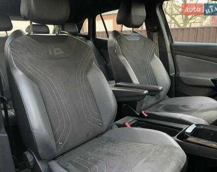 Чорний Фольксваген ID.4, об'ємом двигуна 0 л та пробігом 119 тис. км за 22800 $, фото 44 на Automoto.ua