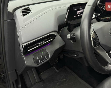 Черный Фольксваген ID.4, объемом двигателя 0 л и пробегом 233 тыс. км за 20200 $, фото 23 на Automoto.ua