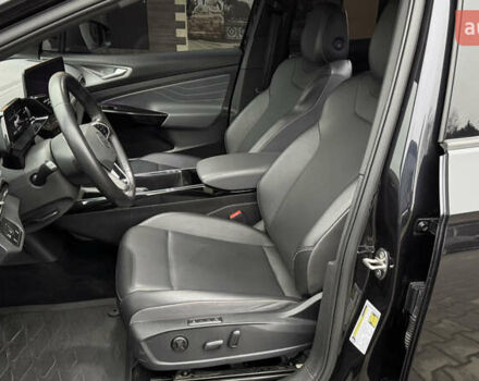 Черный Фольксваген ID.4, объемом двигателя 0 л и пробегом 233 тыс. км за 20200 $, фото 20 на Automoto.ua