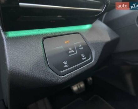 Чорний Фольксваген ID.4, об'ємом двигуна 0 л та пробігом 119 тис. км за 22800 $, фото 20 на Automoto.ua