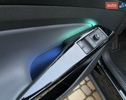 Чорний Фольксваген ID.4, об'ємом двигуна 0 л та пробігом 119 тис. км за 22800 $, фото 18 на Automoto.ua