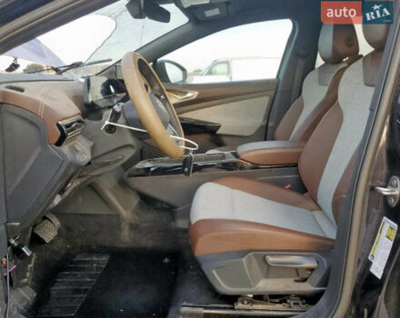 Черный Фольксваген ID.4, объемом двигателя 0 л и пробегом 10 тыс. км за 21000 $, фото 4 на Automoto.ua