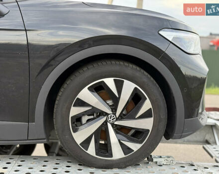 Чорний Фольксваген ID.4, об'ємом двигуна 0 л та пробігом 1 тис. км за 14300 $, фото 3 на Automoto.ua