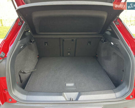 Красный Фольксваген ID.4, объемом двигателя 0 л и пробегом 2 тыс. км за 33607 $, фото 24 на Automoto.ua