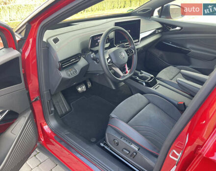 Красный Фольксваген ID.4, объемом двигателя 0 л и пробегом 2 тыс. км за 33607 $, фото 11 на Automoto.ua