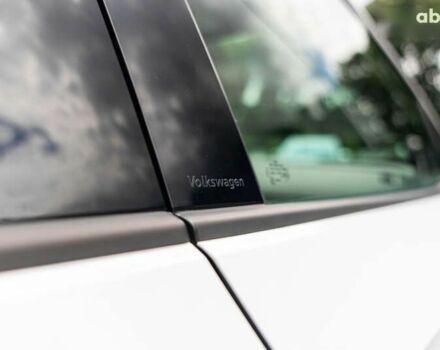 Фольксваген ID.4, объемом двигателя 0 л и пробегом 84 тыс. км за 23990 $, фото 15 на Automoto.ua