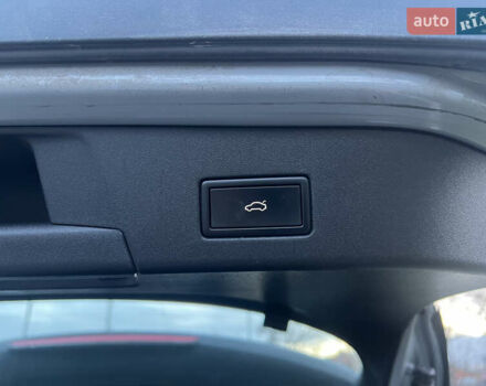 Фольксваген ID.4, об'ємом двигуна 0 л та пробігом 225 тис. км за 20500 $, фото 100 на Automoto.ua