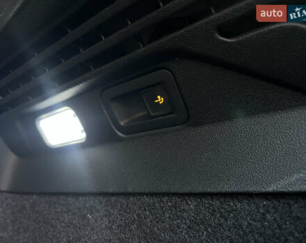 Фольксваген ID.4, объемом двигателя 0 л и пробегом 61 тыс. км за 27200 $, фото 42 на Automoto.ua