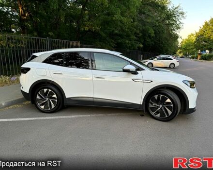 Фольксваген ID.4, объемом двигателя 0.15 л и пробегом 28 тыс. км за 24500 $, фото 1 на Automoto.ua