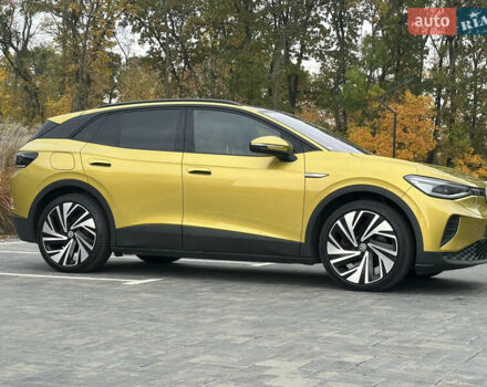 Желтый Фольксваген ID.4, объемом двигателя 0 л и пробегом 147 тыс. км за 24999 $, фото 8 на Automoto.ua