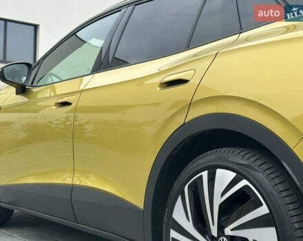 Желтый Фольксваген ID.4, объемом двигателя 0 л и пробегом 147 тыс. км за 24999 $, фото 109 на Automoto.ua