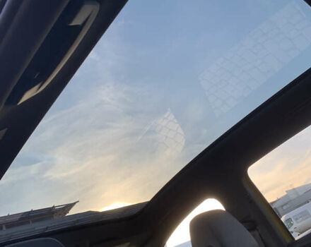 Желтый Фольксваген ID.4, объемом двигателя 0 л и пробегом 63 тыс. км за 32000 $, фото 8 на Automoto.ua