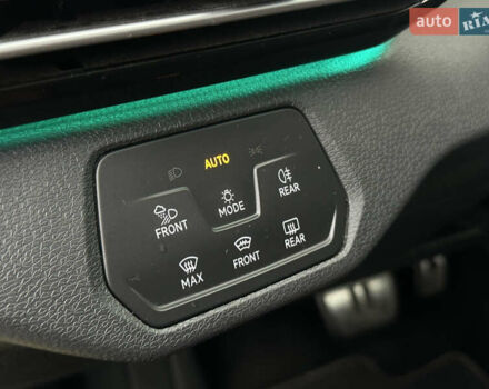 Желтый Фольксваген ID.4, объемом двигателя 0 л и пробегом 147 тыс. км за 24999 $, фото 37 на Automoto.ua