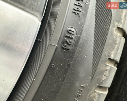 Желтый Фольксваген ID.4, объемом двигателя 0 л и пробегом 147 тыс. км за 24999 $, фото 129 на Automoto.ua