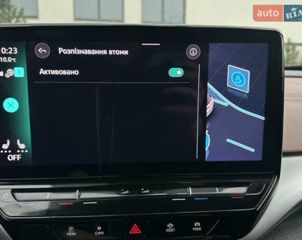 Желтый Фольксваген ID.4, объемом двигателя 0 л и пробегом 147 тыс. км за 24999 $, фото 74 на Automoto.ua