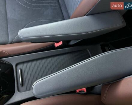 Серый Фольксваген ID.4, объемом двигателя 0 л и пробегом 71 тыс. км за 25119 $, фото 26 на Automoto.ua