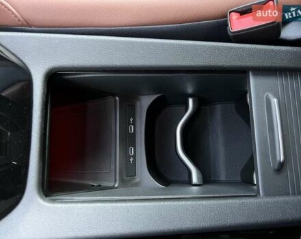 Серый Фольксваген ID.4, объемом двигателя 0 л и пробегом 71 тыс. км за 25119 $, фото 27 на Automoto.ua