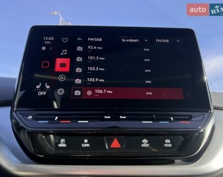 Серый Фольксваген ID.4, объемом двигателя 0 л и пробегом 71 тыс. км за 25119 $, фото 23 на Automoto.ua