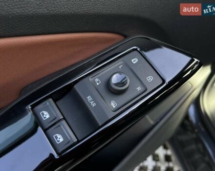 Серый Фольксваген ID.4, объемом двигателя 0 л и пробегом 71 тыс. км за 25119 $, фото 7 на Automoto.ua