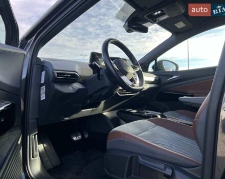 Серый Фольксваген ID.4, объемом двигателя 0 л и пробегом 71 тыс. км за 25119 $, фото 6 на Automoto.ua