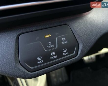 Серый Фольксваген ID.4, объемом двигателя 0 л и пробегом 71 тыс. км за 25119 $, фото 8 на Automoto.ua