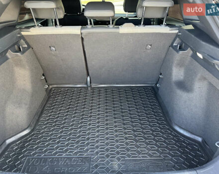 Серый Фольксваген ID.4, объемом двигателя 0 л и пробегом 71 тыс. км за 25500 $, фото 15 на Automoto.ua