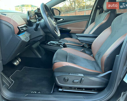 Серый Фольксваген ID.4, объемом двигателя 0 л и пробегом 127 тыс. км за 24599 $, фото 81 на Automoto.ua