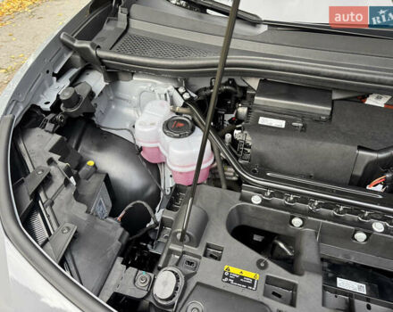 Серый Фольксваген ID.4, объемом двигателя 0 л и пробегом 136 тыс. км за 21000 $, фото 100 на Automoto.ua