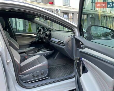 Серый Фольксваген ID.4, объемом двигателя 0 л и пробегом 65 тыс. км за 26800 $, фото 27 на Automoto.ua