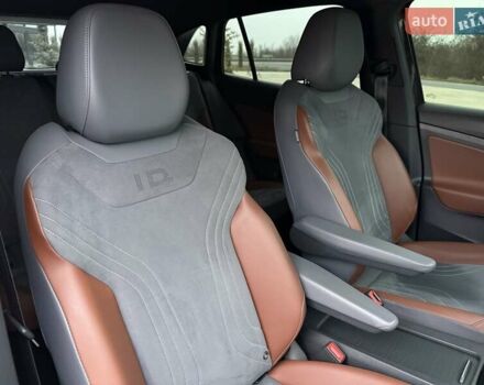 Серый Фольксваген ID.4, объемом двигателя 0 л и пробегом 122 тыс. км за 23200 $, фото 27 на Automoto.ua