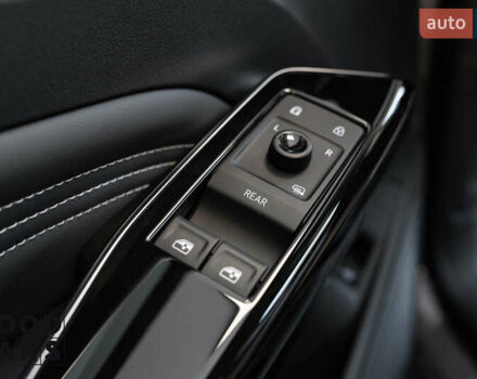 Серый Фольксваген ID.4, объемом двигателя 0 л и пробегом 10 тыс. км за 24700 $, фото 12 на Automoto.ua