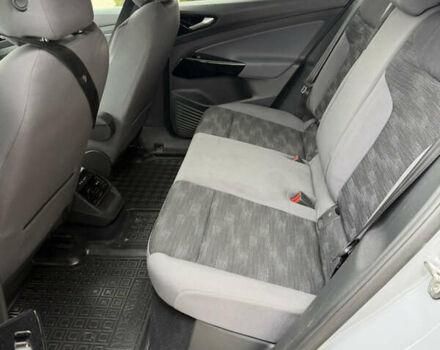 Сірий Фольксваген ID.4, об'ємом двигуна 0 л та пробігом 120 тис. км за 22000 $, фото 9 на Automoto.ua