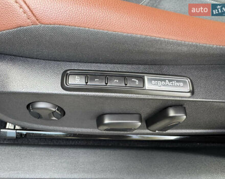 Серый Фольксваген ID.4, объемом двигателя 0 л и пробегом 136 тыс. км за 21000 $, фото 43 на Automoto.ua