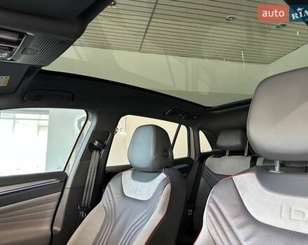 Сірий Фольксваген ID.4, об'ємом двигуна 0 л та пробігом 65 тис. км за 27500 $, фото 15 на Automoto.ua