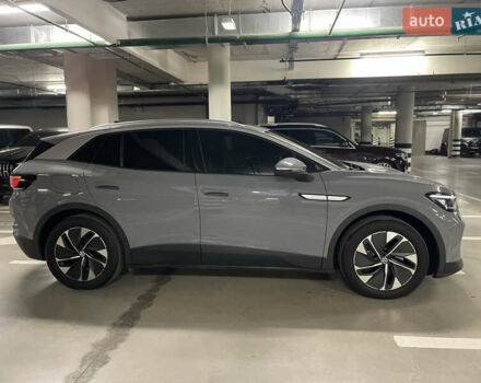 Серый Фольксваген ID.4, объемом двигателя 0 л и пробегом 64 тыс. км за 22700 $, фото 4 на Automoto.ua