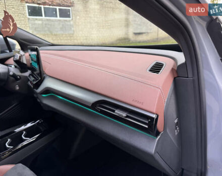 Серый Фольксваген ID.4, объемом двигателя 0 л и пробегом 136 тыс. км за 21000 $, фото 87 на Automoto.ua