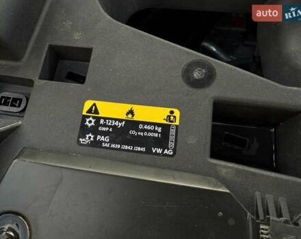 Серый Фольксваген ID.4, объемом двигателя 0 л и пробегом 180 тыс. км за 21300 $, фото 26 на Automoto.ua