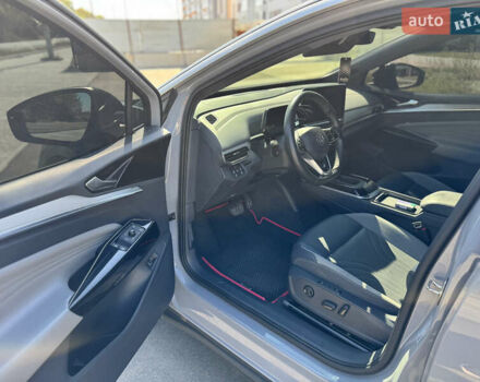 Серый Фольксваген ID.4, объемом двигателя 0 л и пробегом 71 тыс. км за 25500 $, фото 10 на Automoto.ua