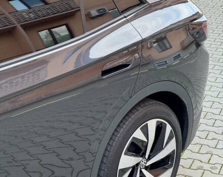 Серый Фольксваген ID.4, объемом двигателя 0 л и пробегом 100 тыс. км за 23800 $, фото 15 на Automoto.ua