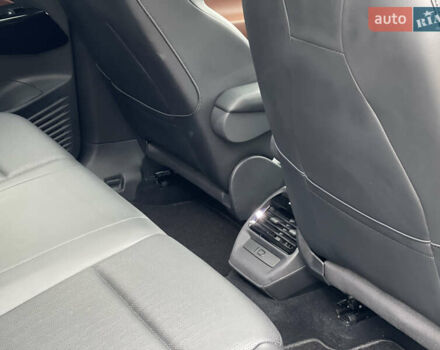 Серый Фольксваген ID.4, объемом двигателя 0 л и пробегом 104 тыс. км за 22600 $, фото 17 на Automoto.ua